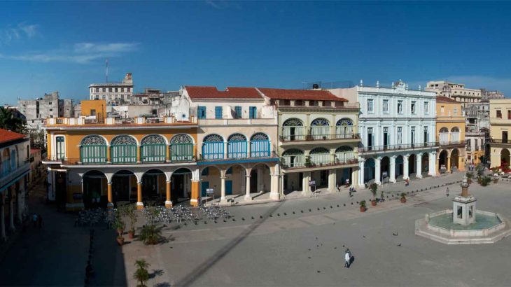 Plaza Vieja. Habana
